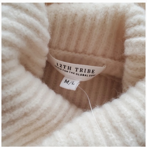 12th Tribe Beau Cream Sweater Dress M/L BNWT - Picture 4 of 7